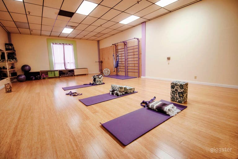  Estudio de yoga y danza para filmaciones y ensayos 