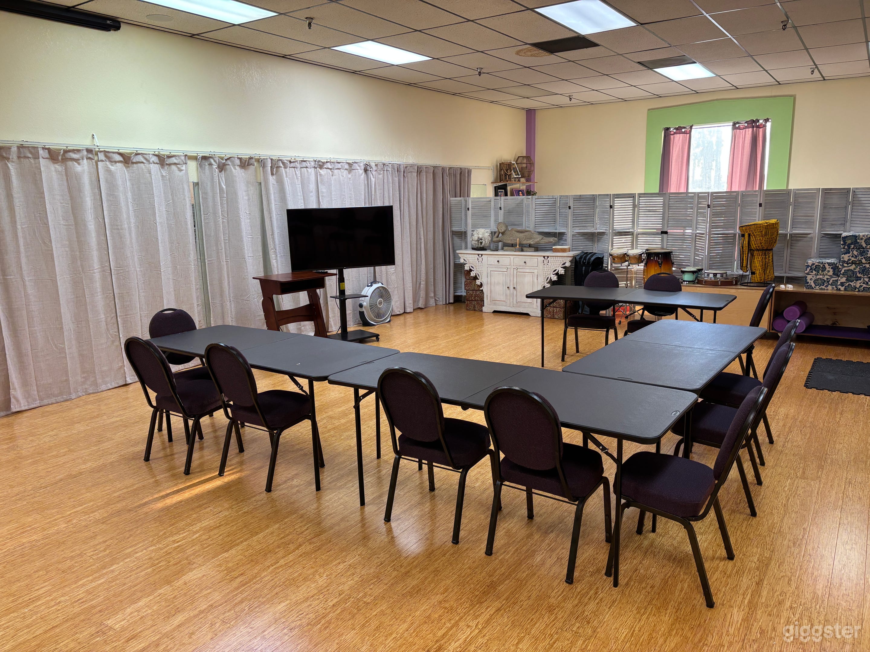 Studio for rehearsals, classes, meetings, music, dance Photo 3