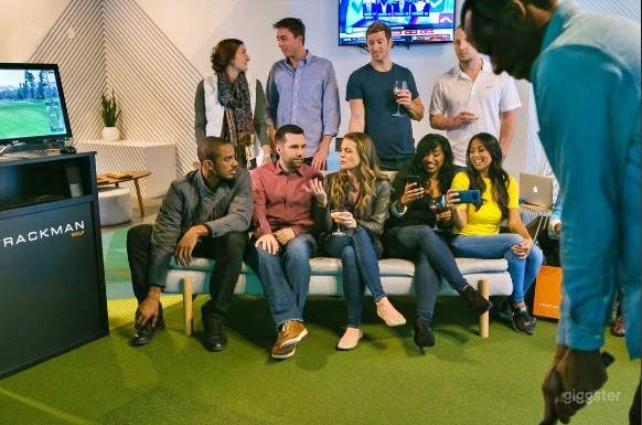  Indoor Golf Simulators 