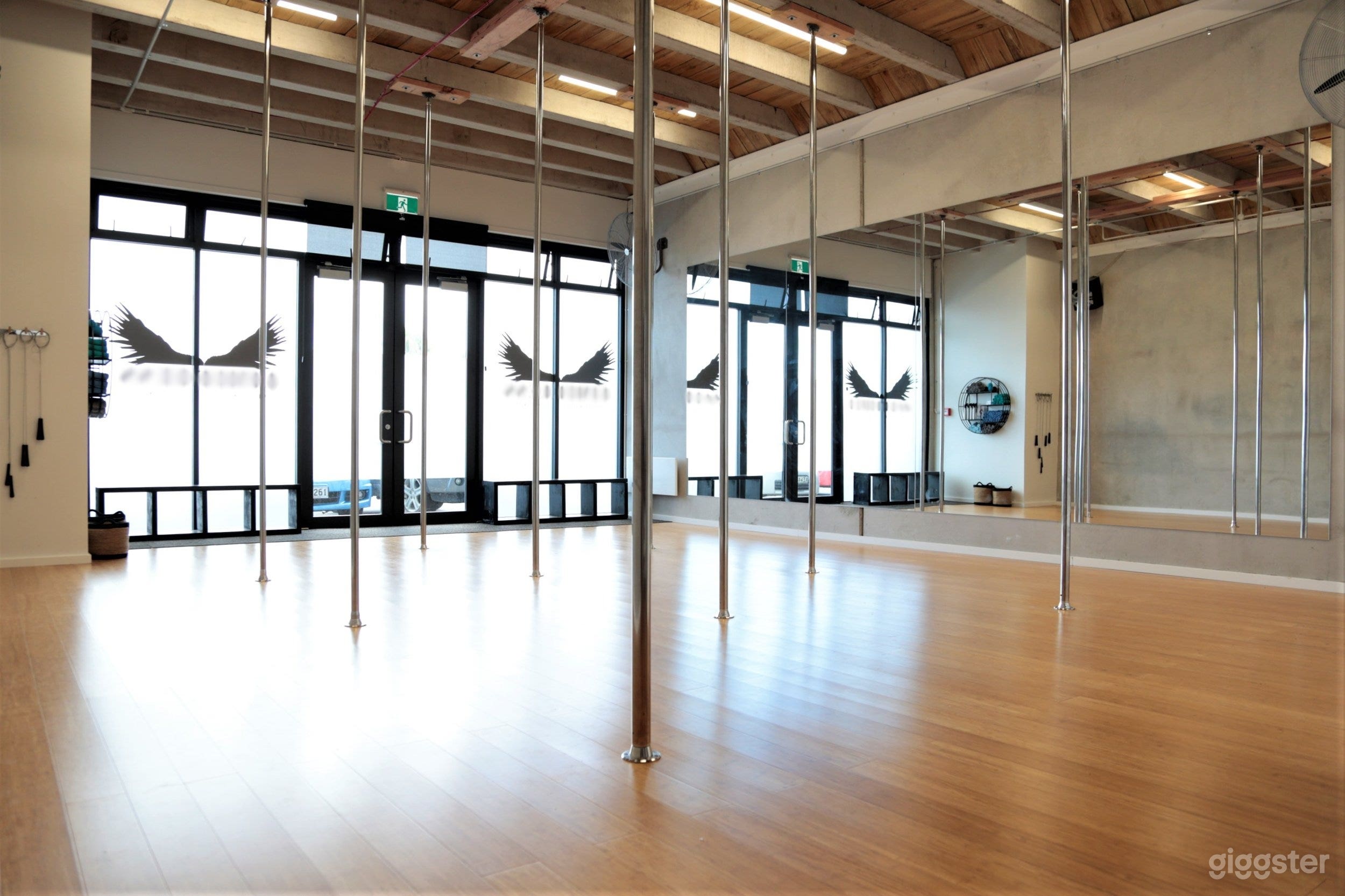 Entire Studio Hire (Ground &amp; Upper Level) Photo 3