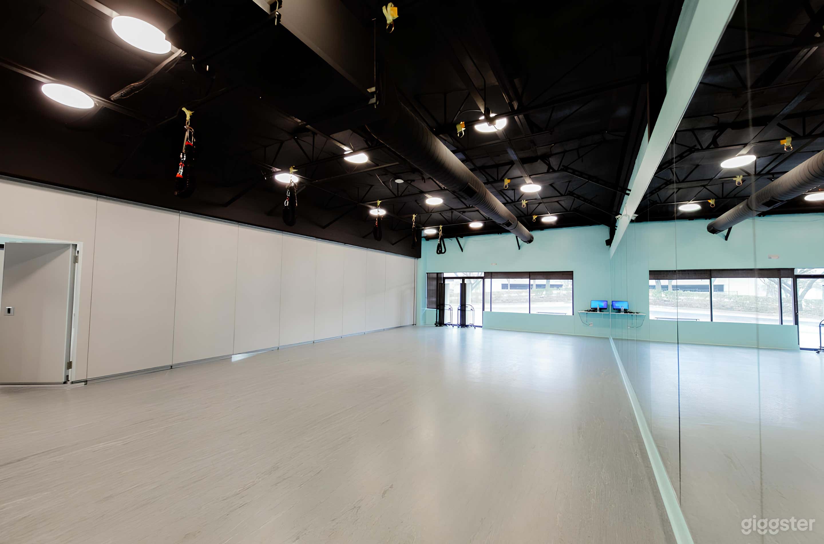 Dance Studio 10 Photo 1