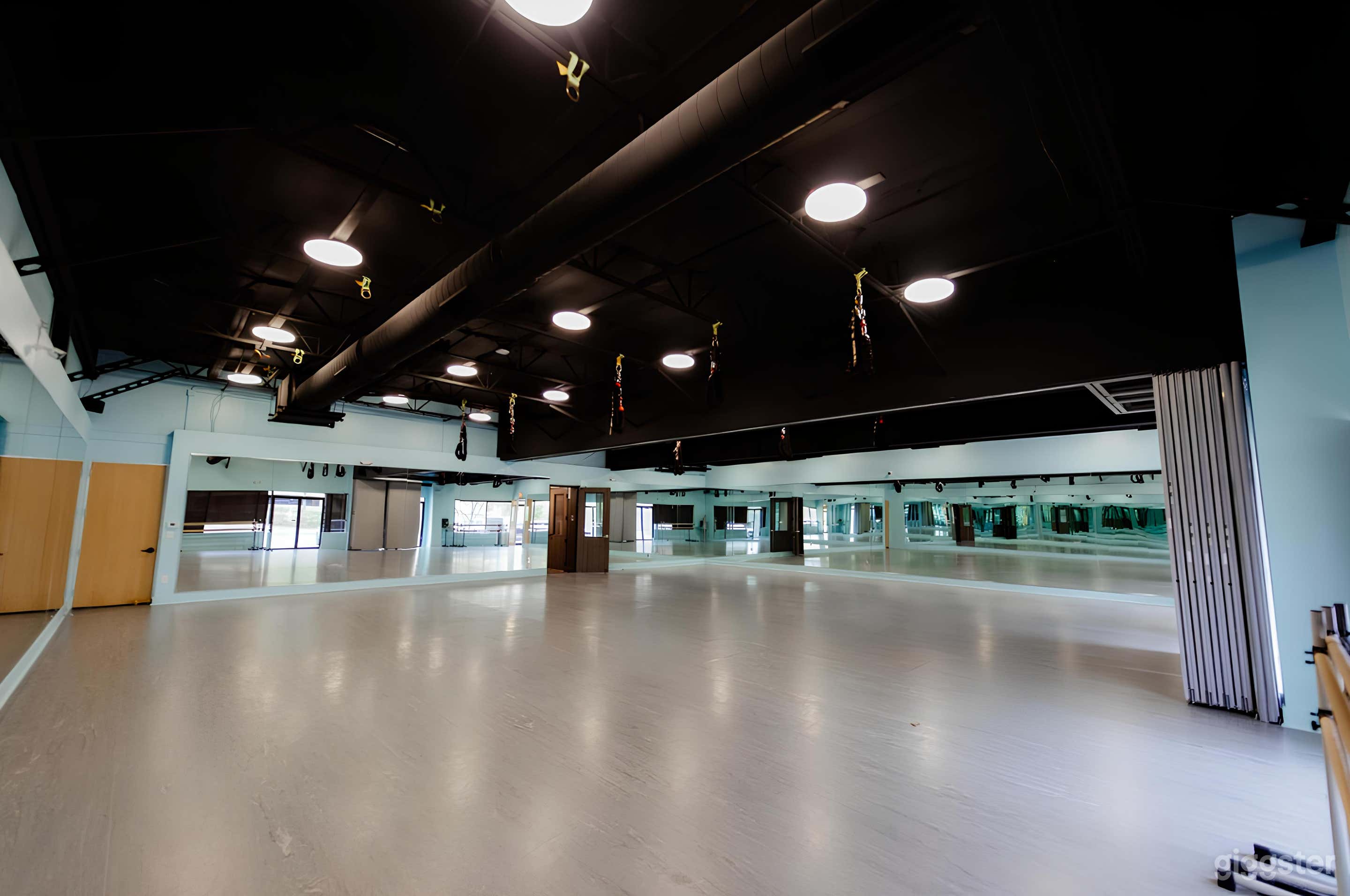 Dance Studio 10 Photo 2