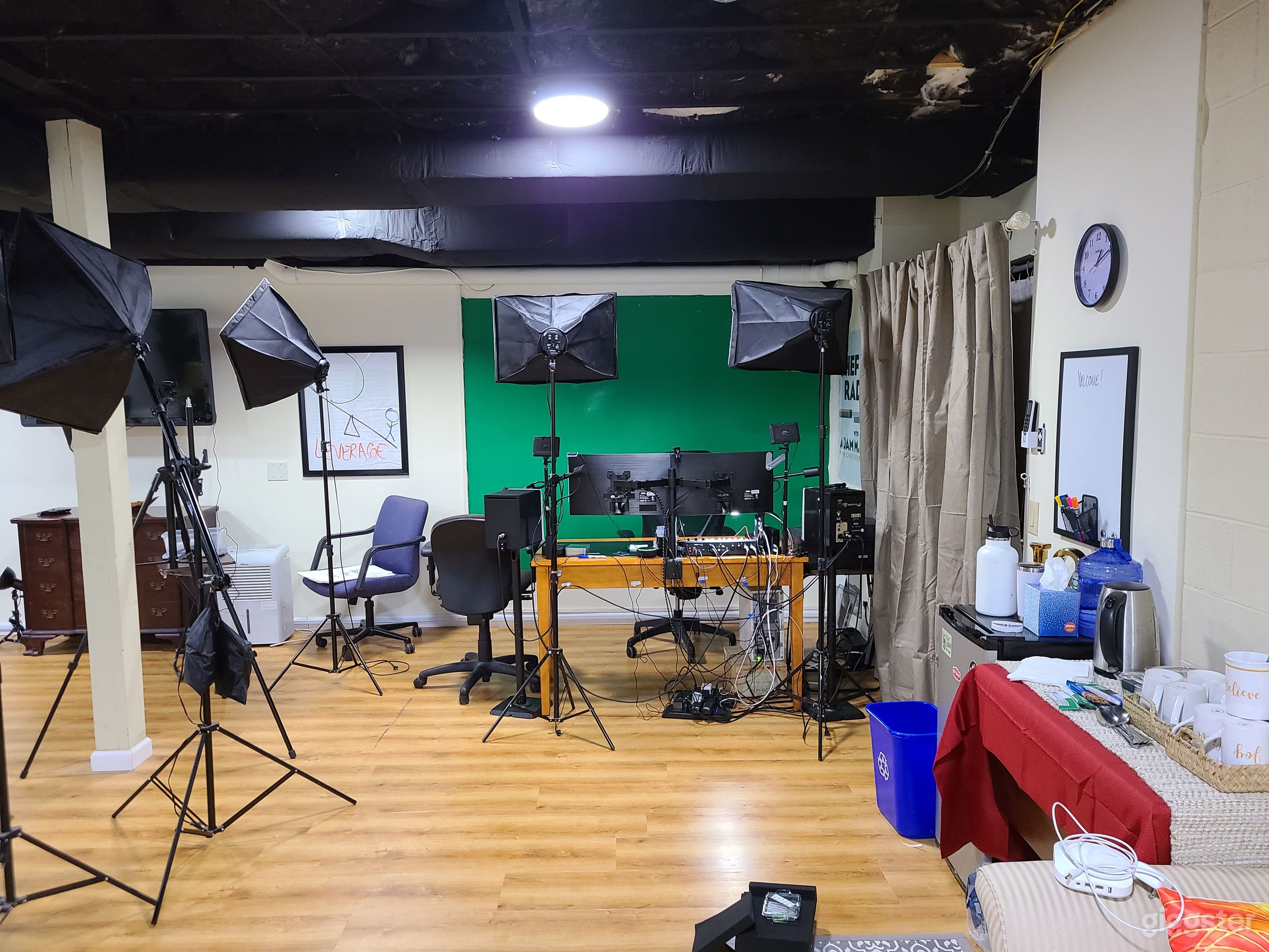 Dedicated Film &amp; Sound Recording Studio Photo 2