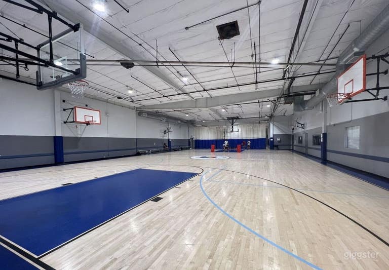  Hardwood Indoor Basketball Court 