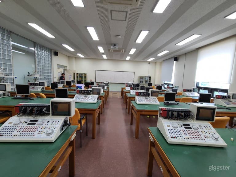  파주 대학교 실습실 3 