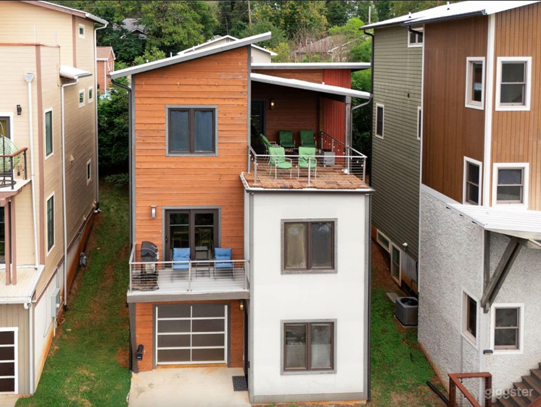 Magical Mountain Home Photo 1