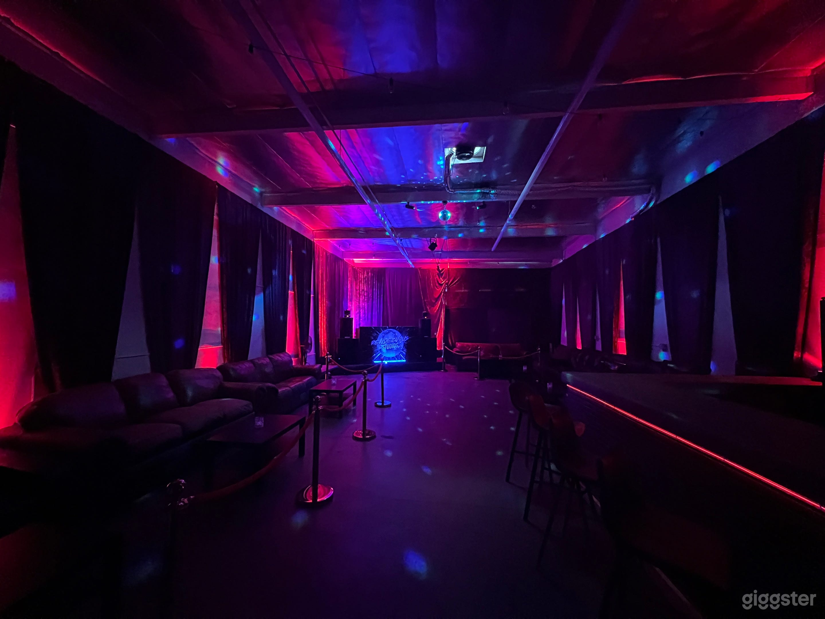 Warehouse, lounge, studio, bar, sound & lighting Photo 1