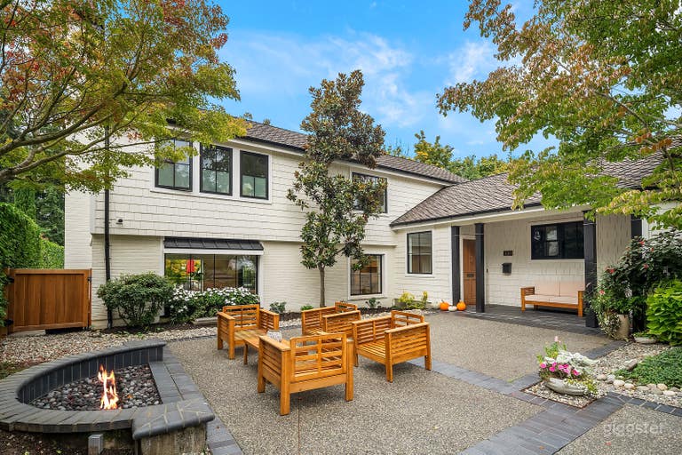  Modern Craftsman Situated on Golf Course 