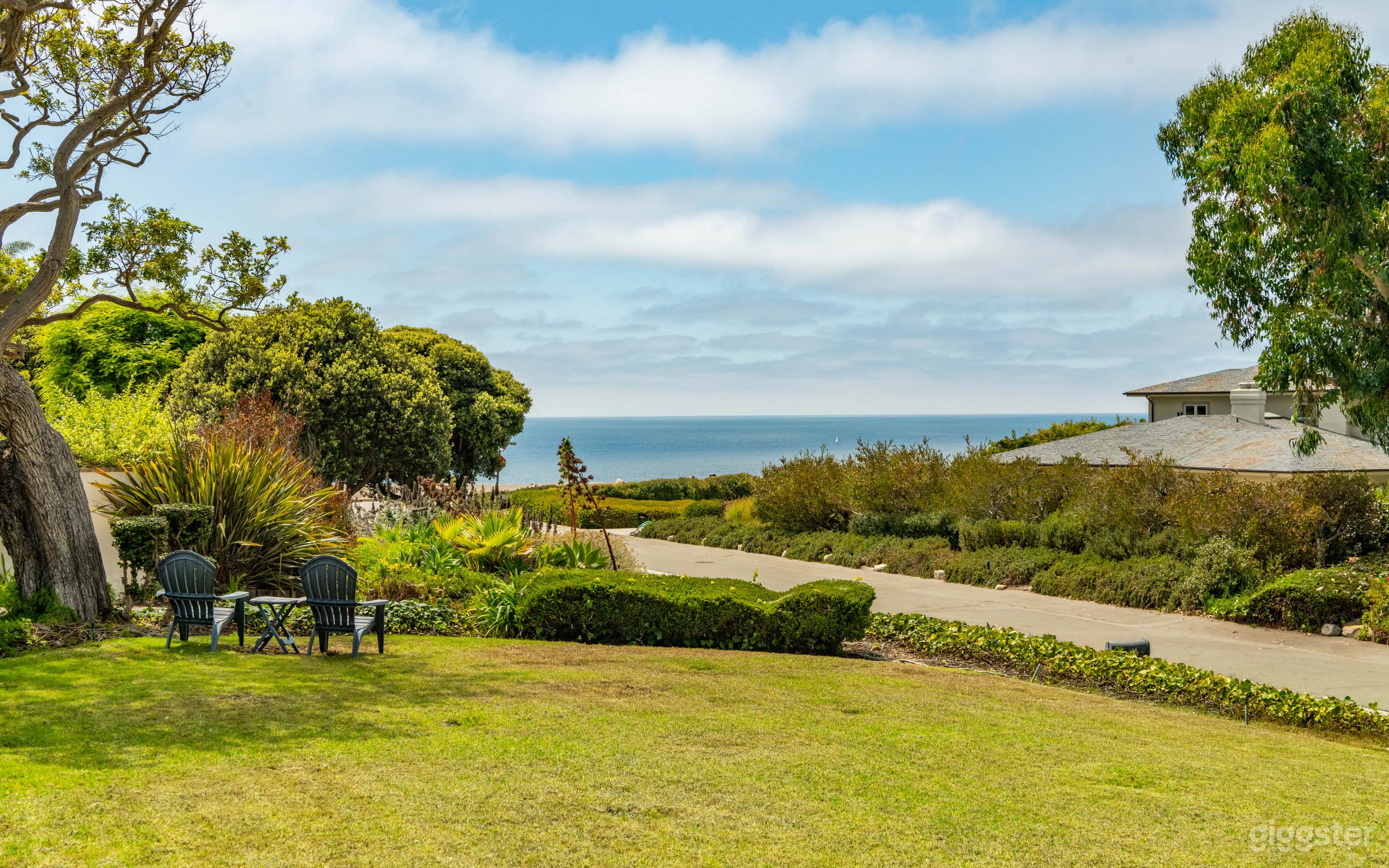 Bayside Sunset Bluff Photo 2