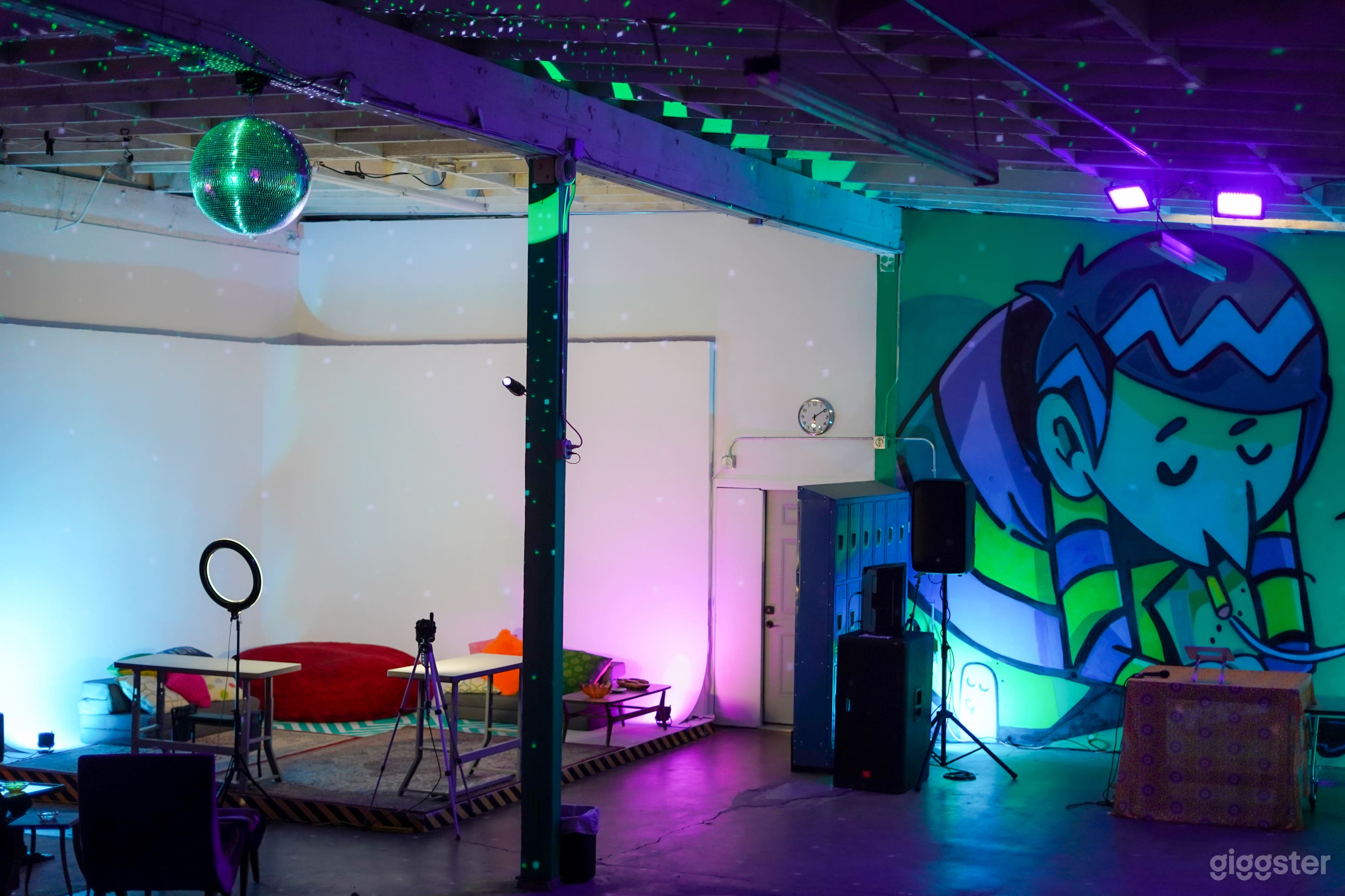 The Renegade Room Photo 1