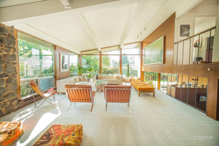  Swank Mid-Century Modern in Seward Park. 