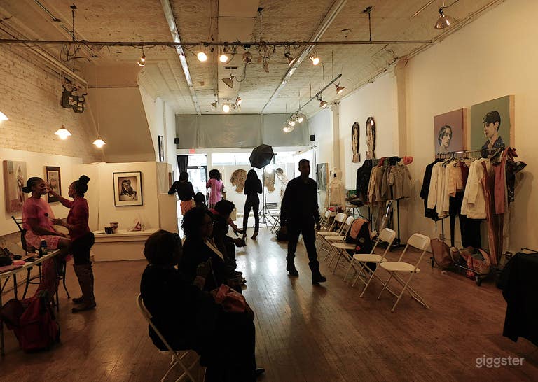  Local Chicago artist's studio / gallery 