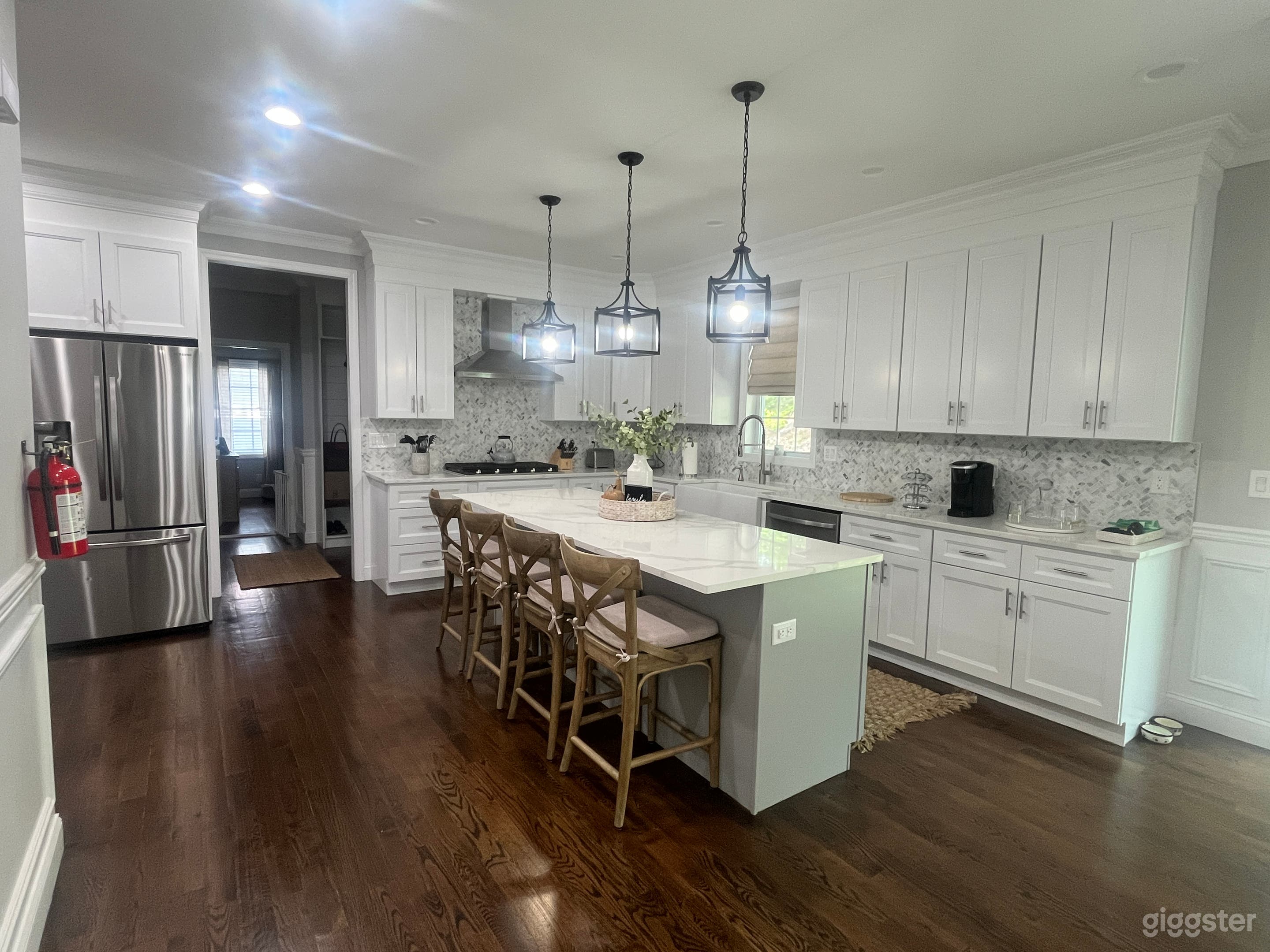 Pristine suburban home with huge basement Photo 1