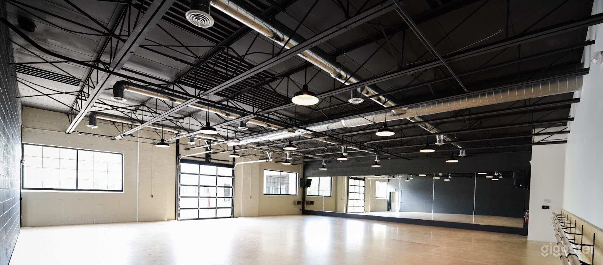 Spacious dance studio in Ferndale Photo 1