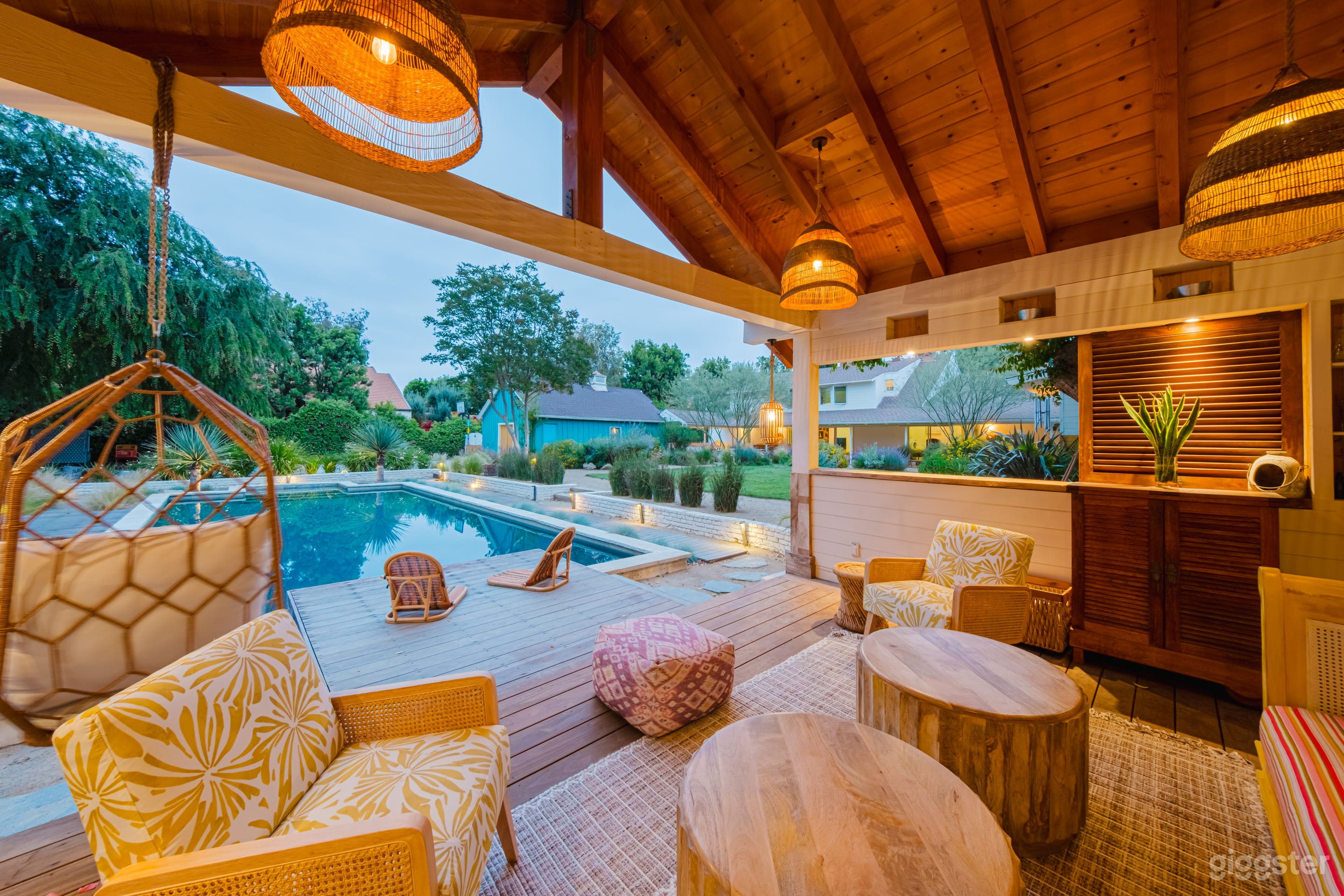 CALIFORNIA RANCH HOUSE FOR PRODUCTIONS Photo 4