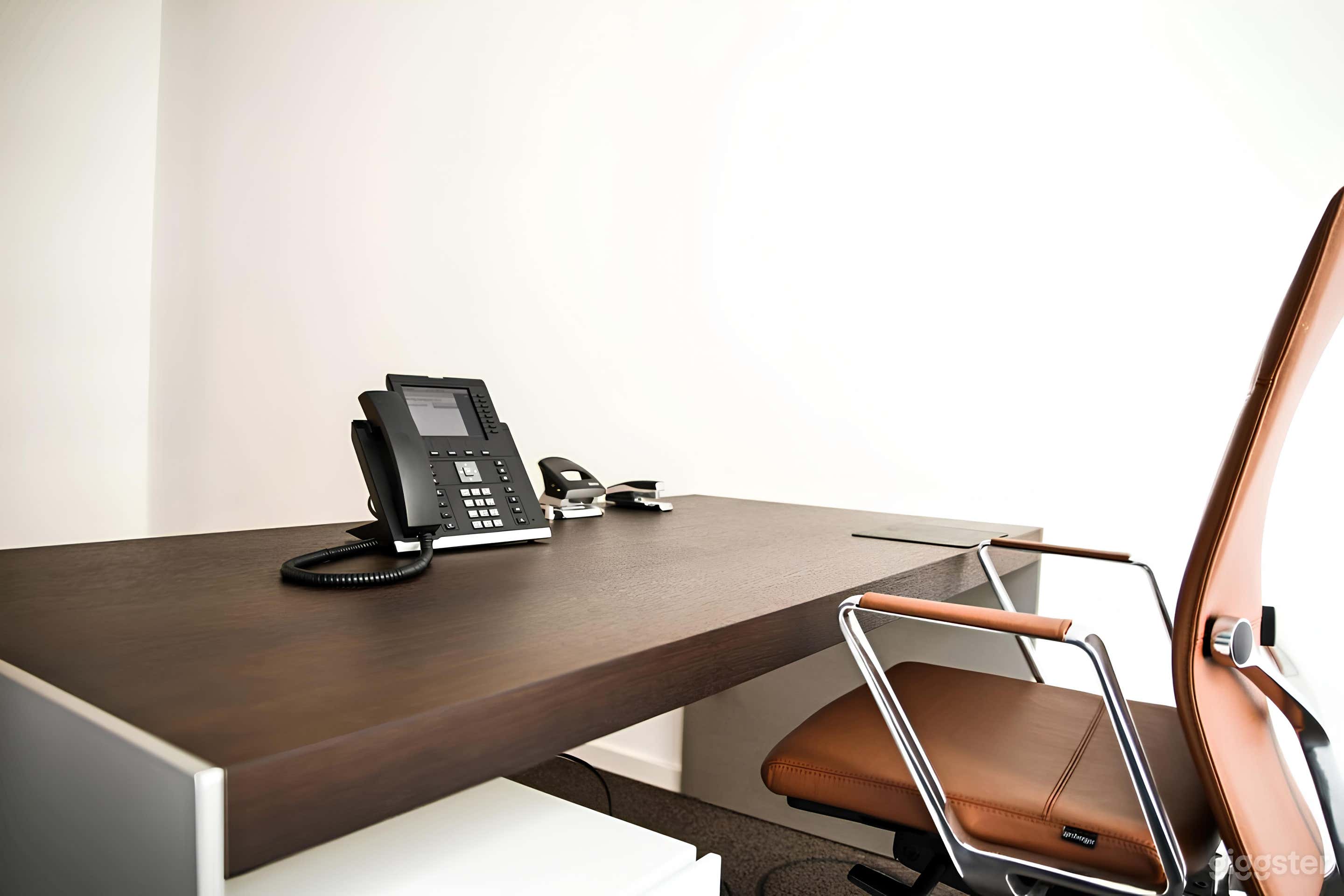 Chefbüro mit Besprechungslösung Foto 4