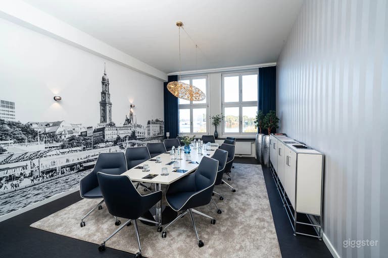  Alsterblick Conference Room 