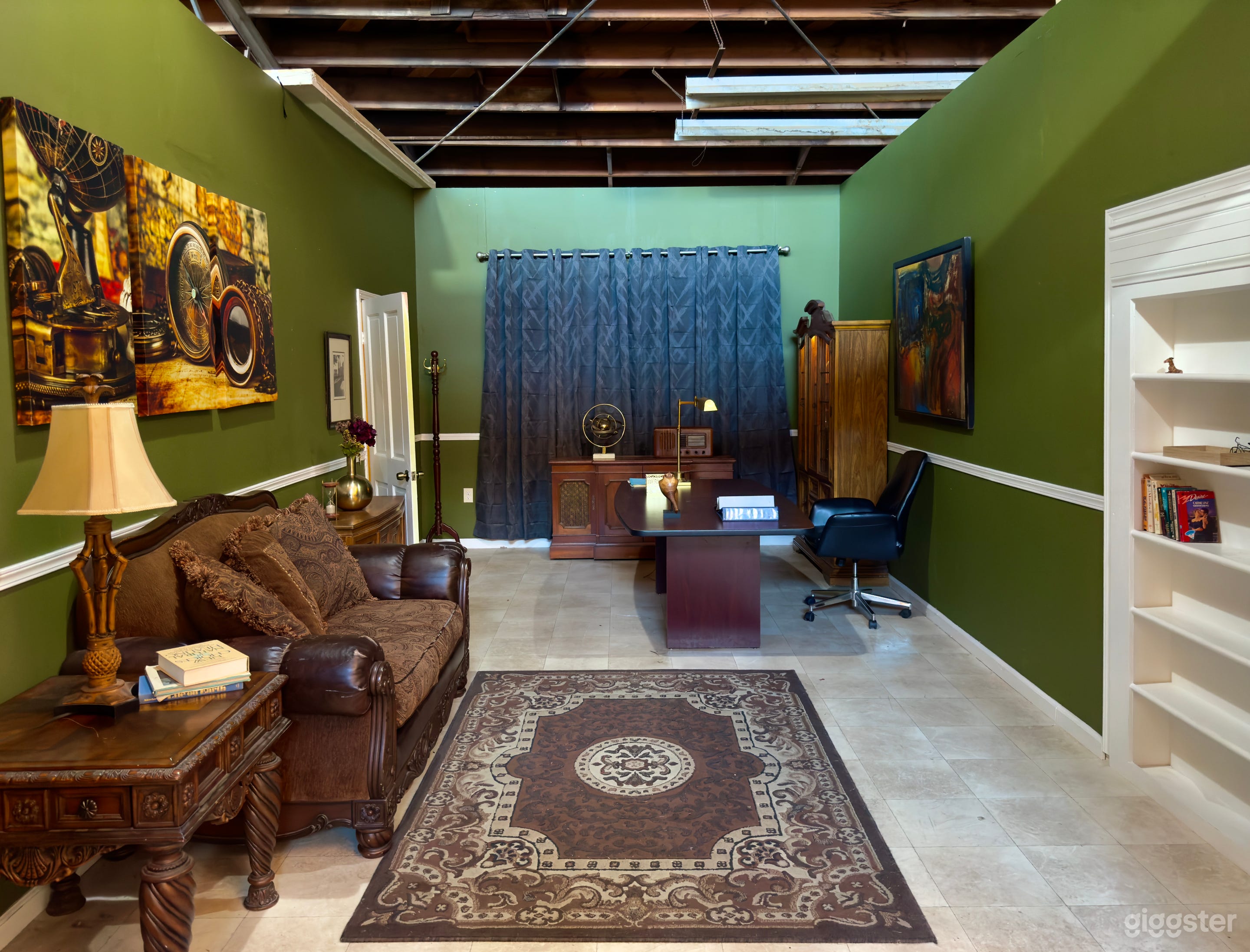 CEO’s Office Private Office for Filming Photo 4