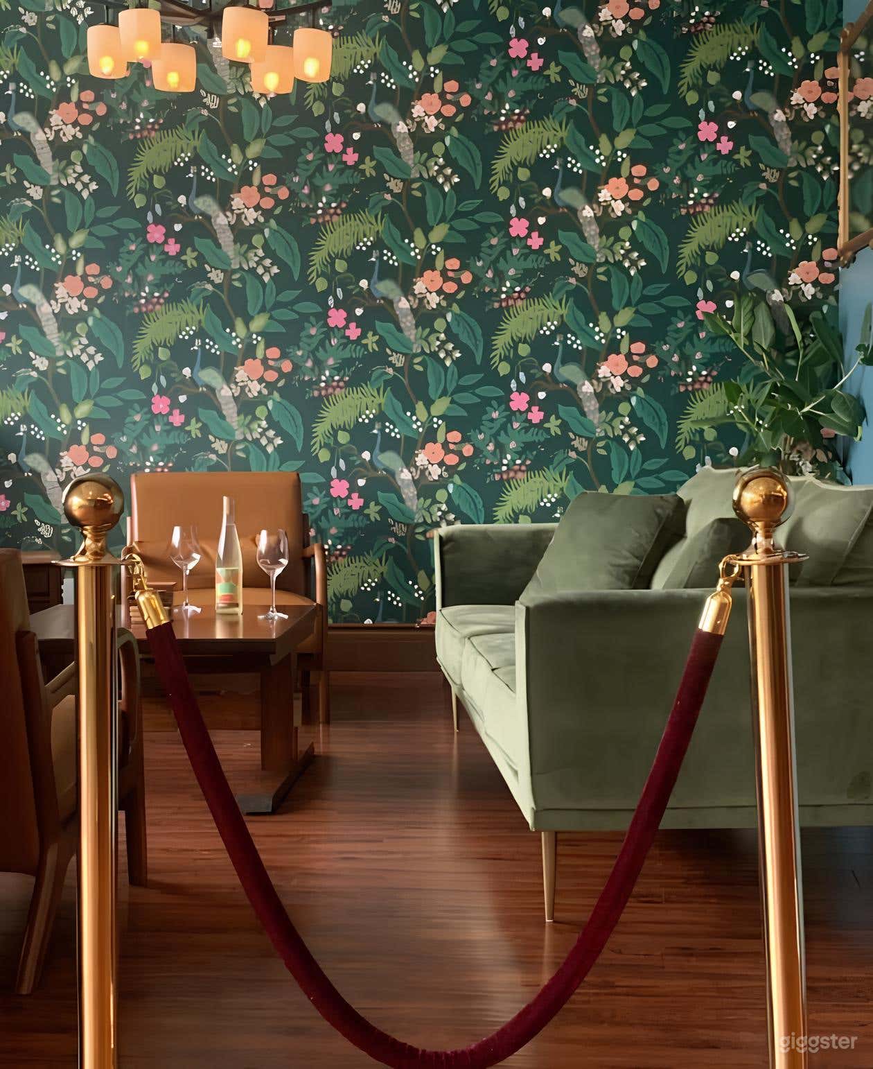 Wine Club Lounge Photo 3