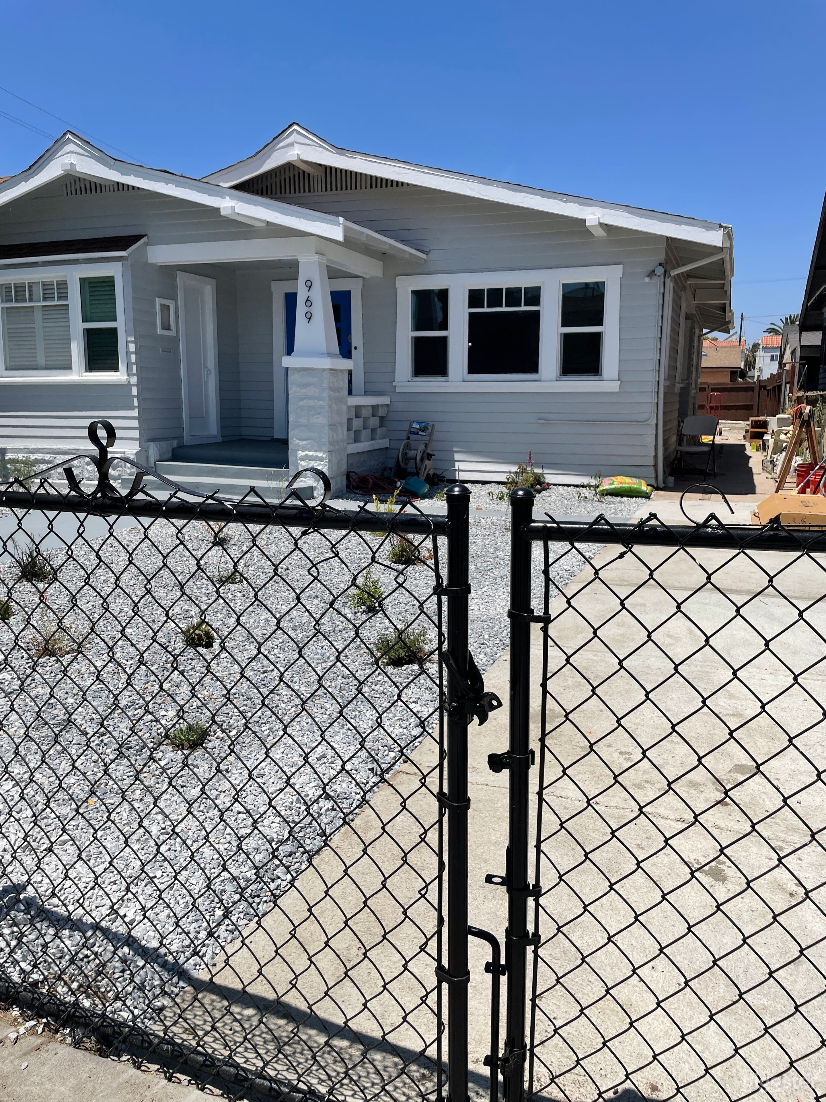 100 Year Old Craftsman Style Home in Los Angeles Photo 2