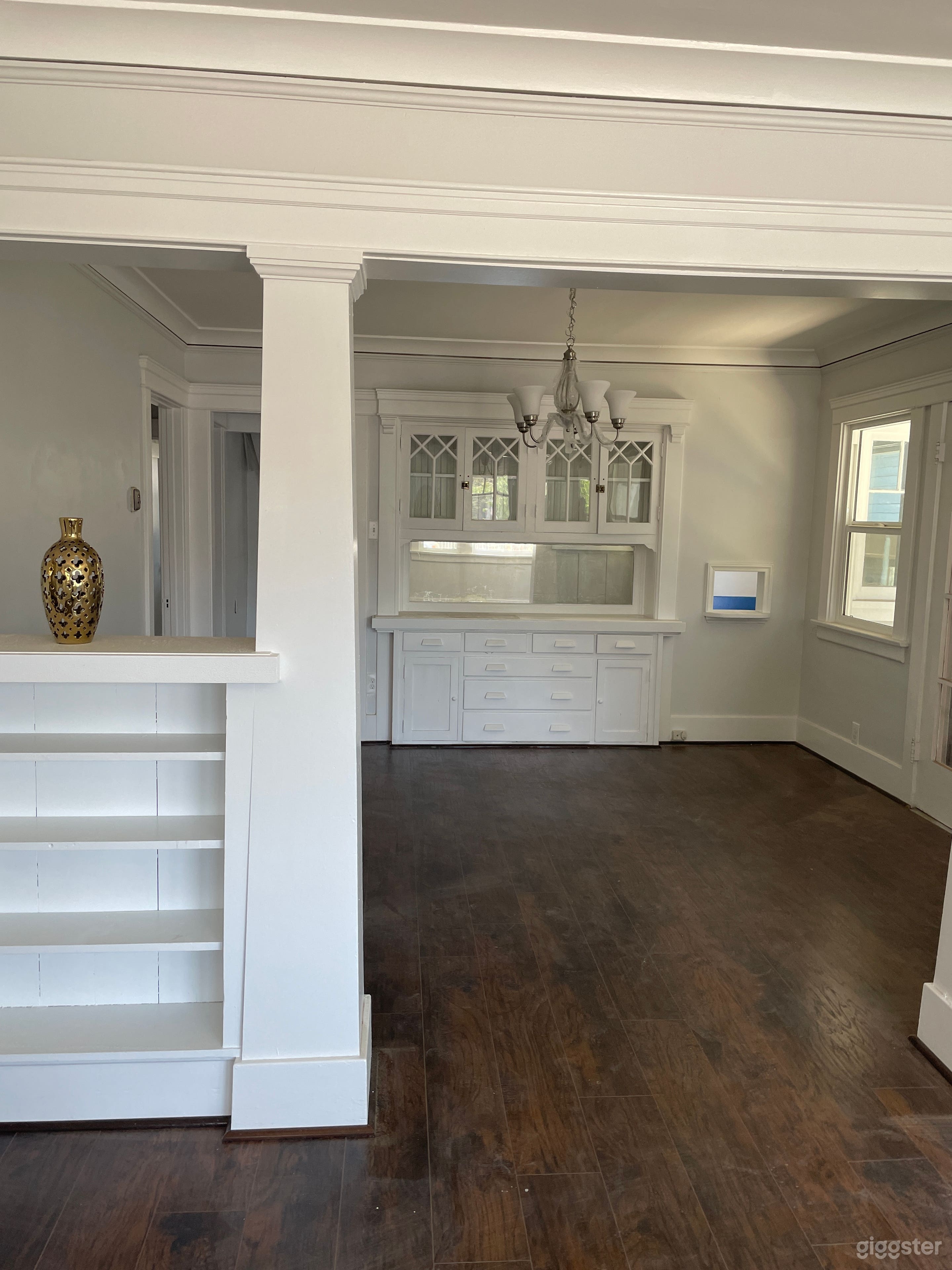 100 Year Old Craftsman Style Home in Los Angeles Photo 4