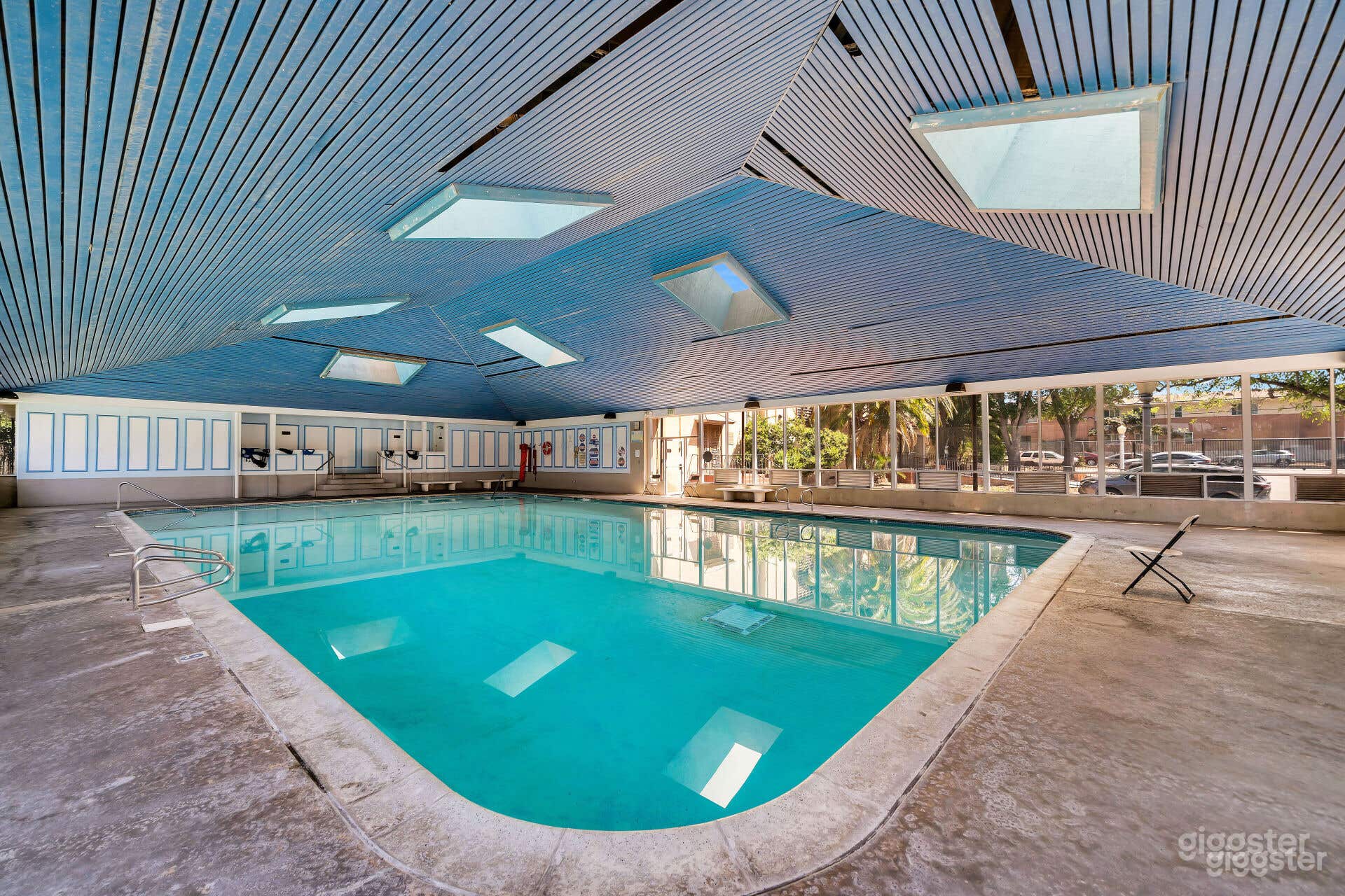  THE ATHLETIC OASIS INDOOR SWIMMING POOL Photo 4