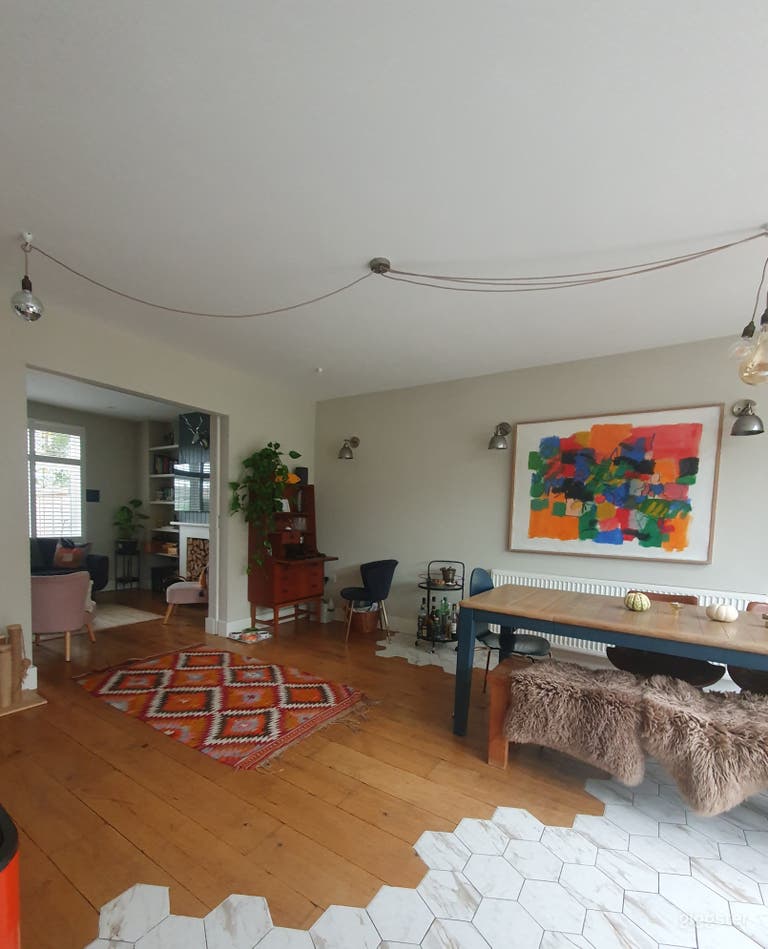  Dining/ Bar area, looking towards living room 