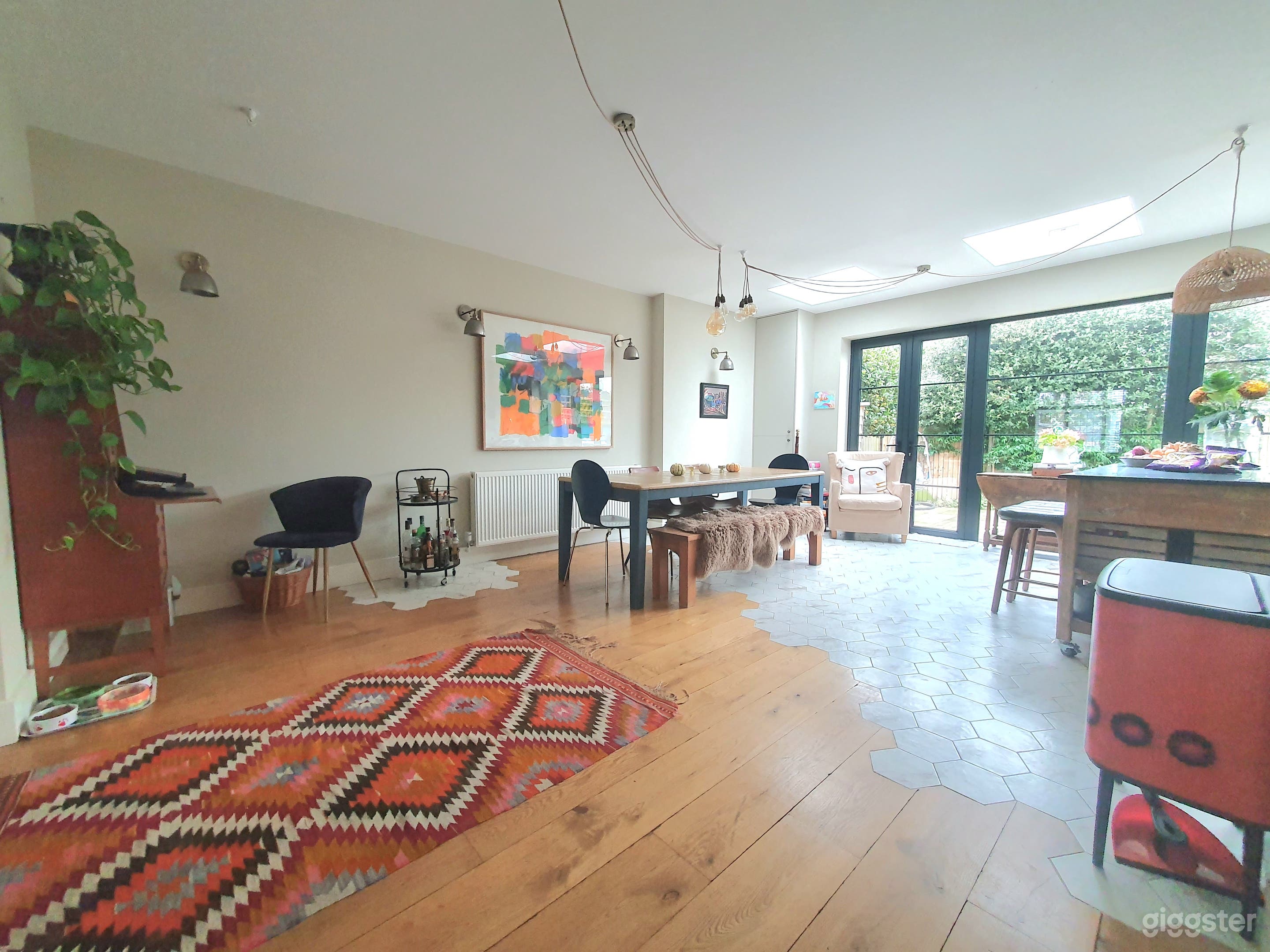 Openplan Kitchen Diner Bar Area