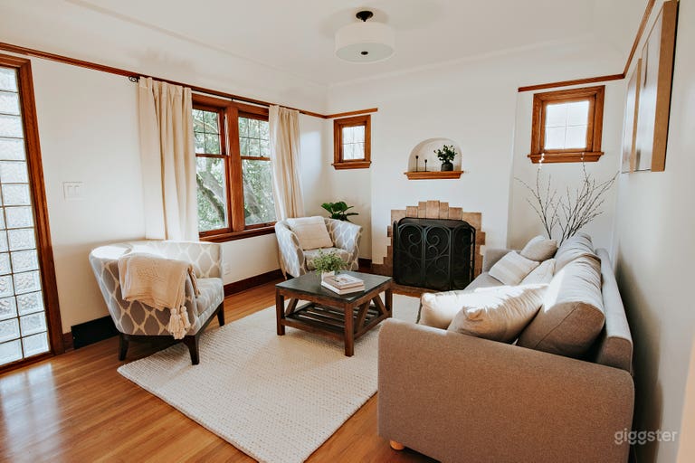  1920 craftsman with a modern touch 