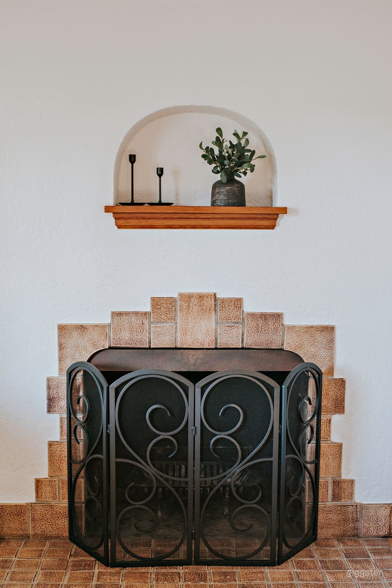  1920 craftsman with a modern touch 