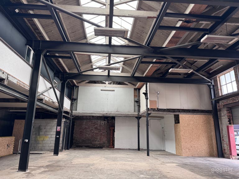  6000sqft. Drive in industrial Warehouse with cove 