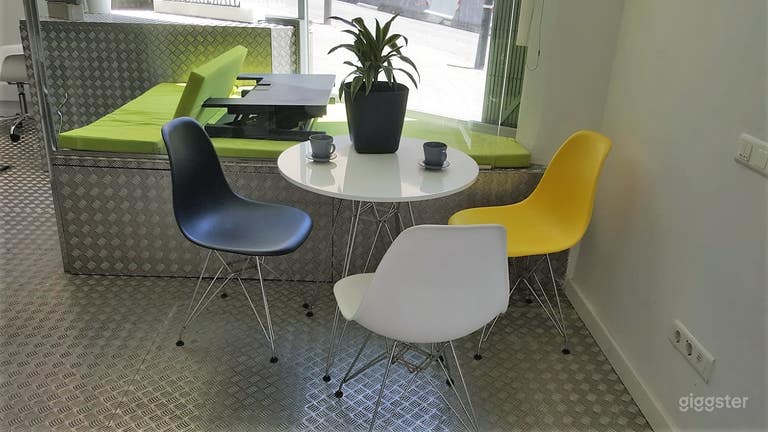  Bequeme Büros für Coworking und Veranstaltungen. 