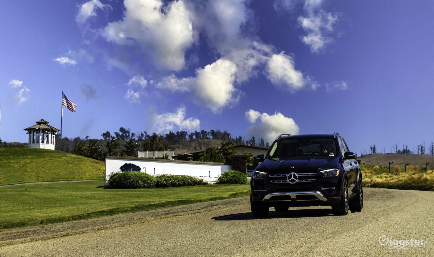 Private Golf Club near the zone Photo 1