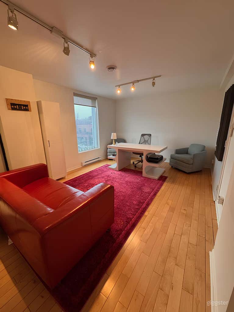  Großes Büro & angrenzendes Podcast-Zimmer 