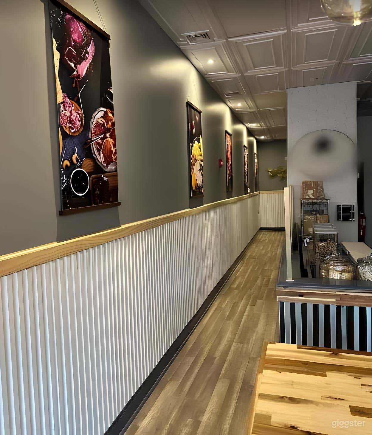 Modern, Light-Filled Creative Studio Photo 2