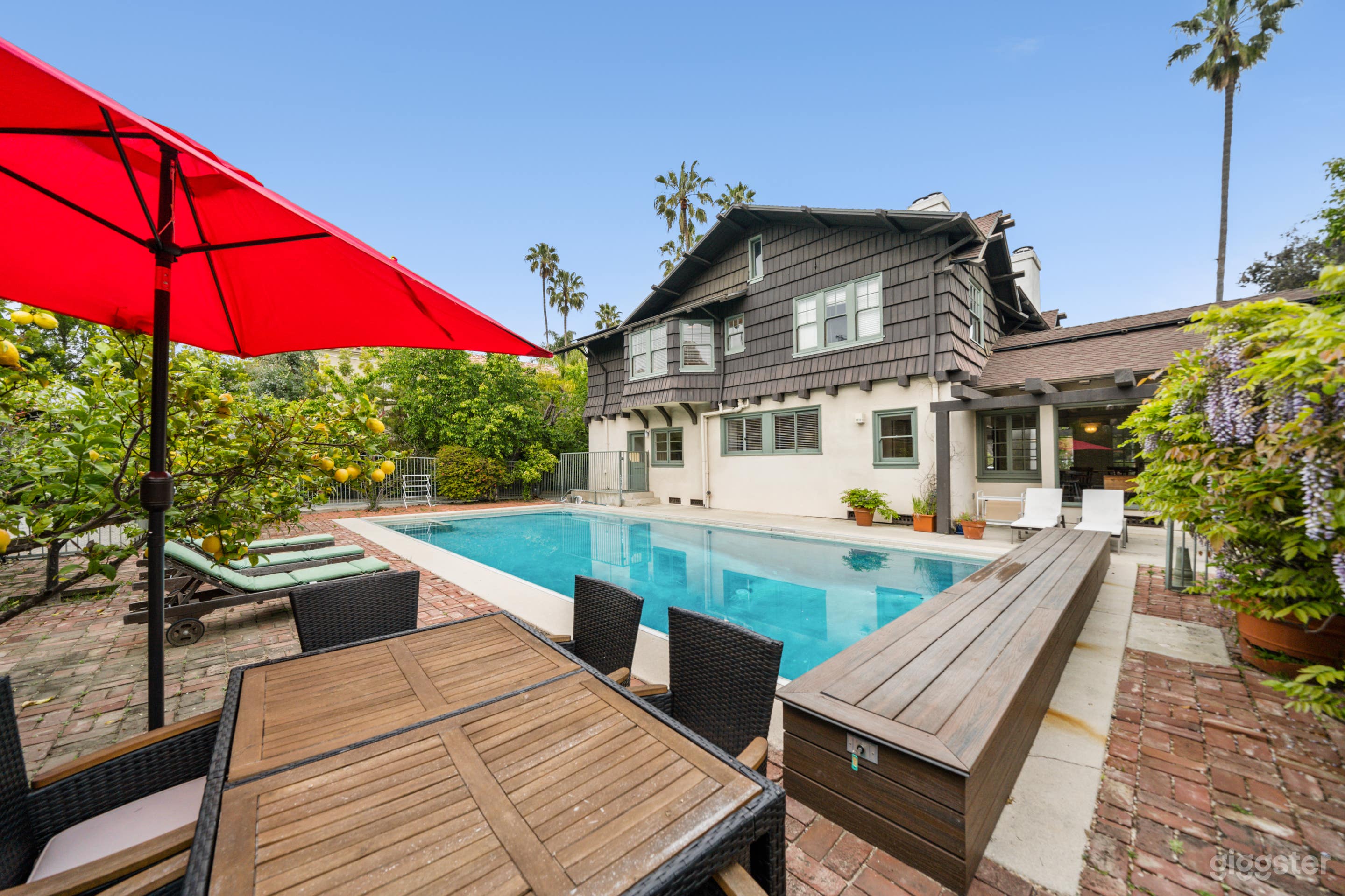 TIMELESS HOLLYWOOD ESTATE: BEVERLY HILLS LUXE HOME Photo 4