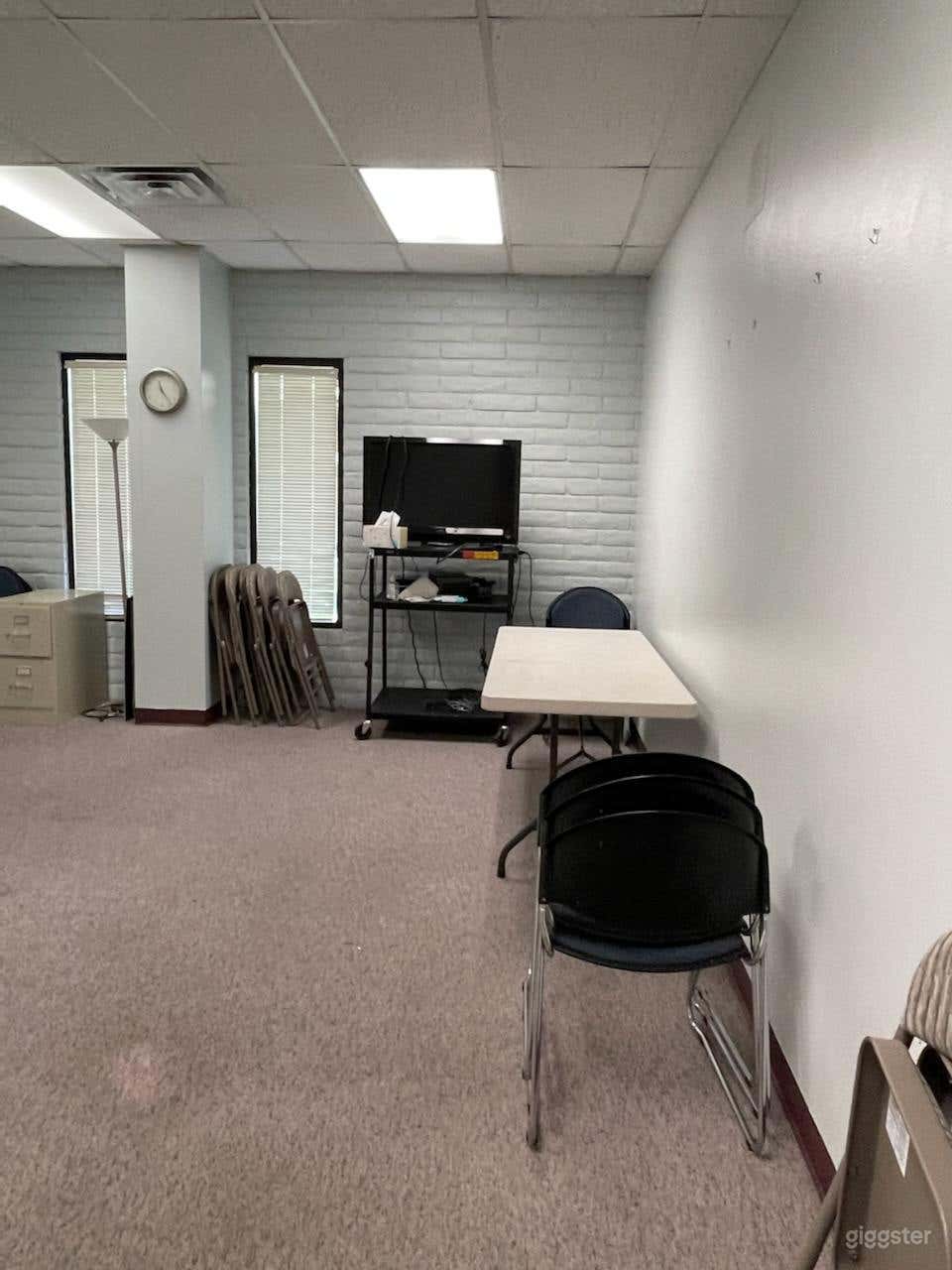 Beauty Meeting Room in Phoenix Photo 1