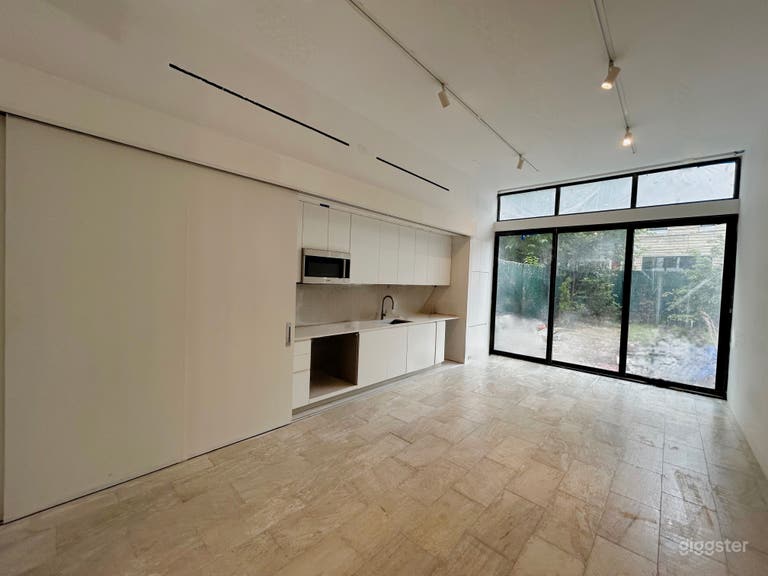  A Contemporary Event Space & Art Gallery in Brookl 
