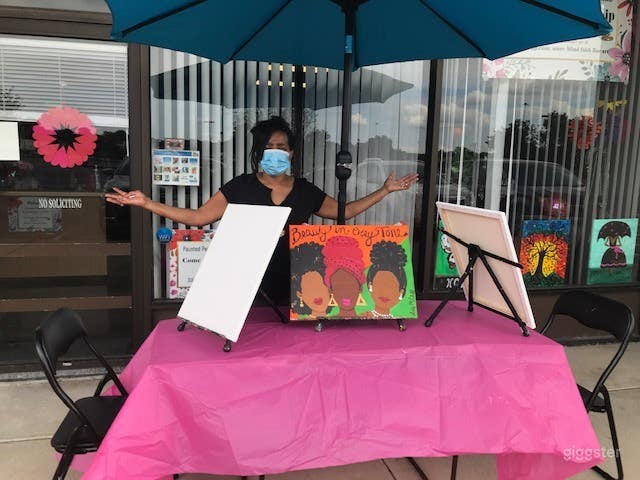 Painting Studio &amp; Art Gallery in Columbus (Buyout) Photo 3