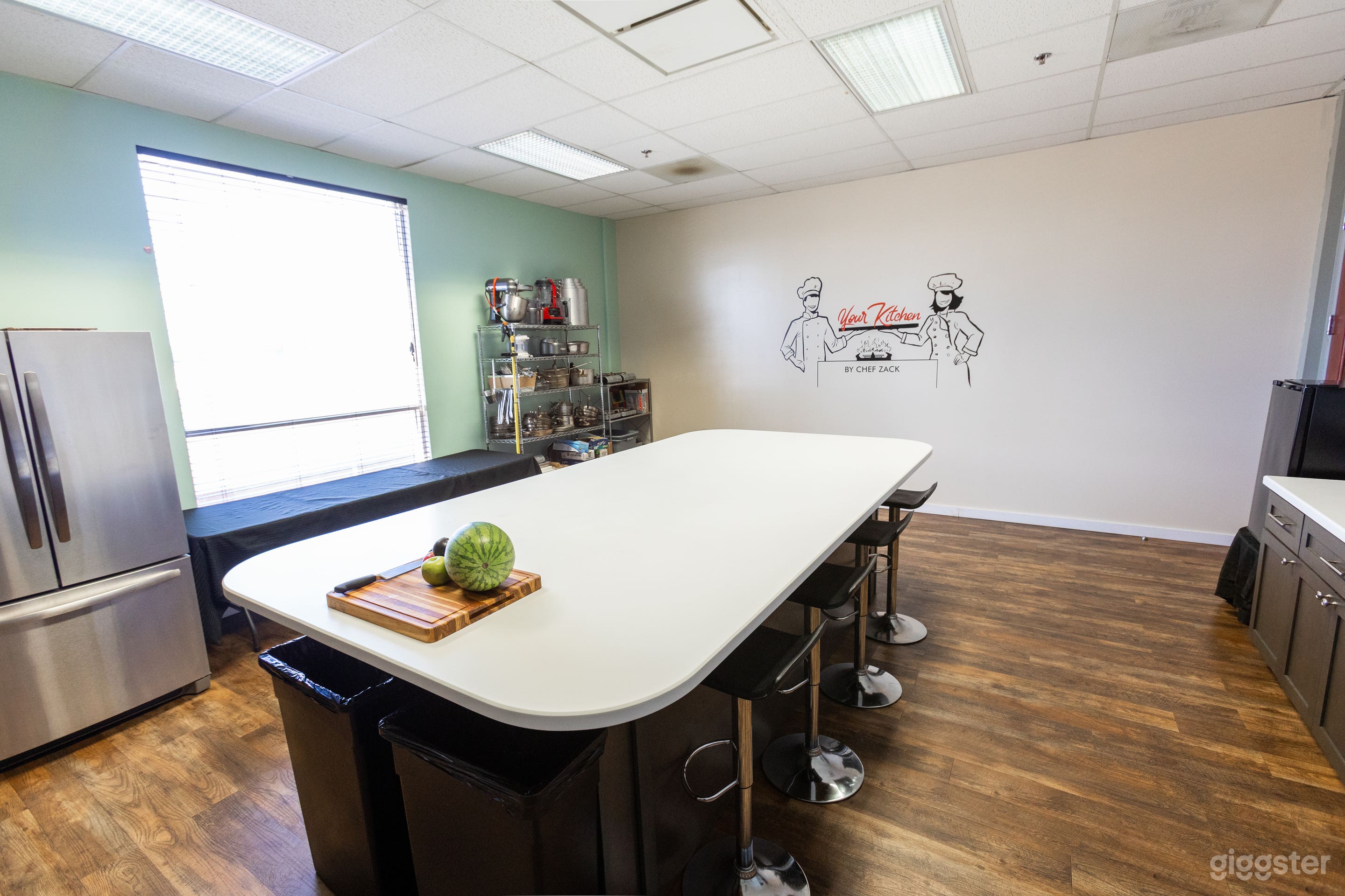 Daylight Kitchen Studio  Photo 4