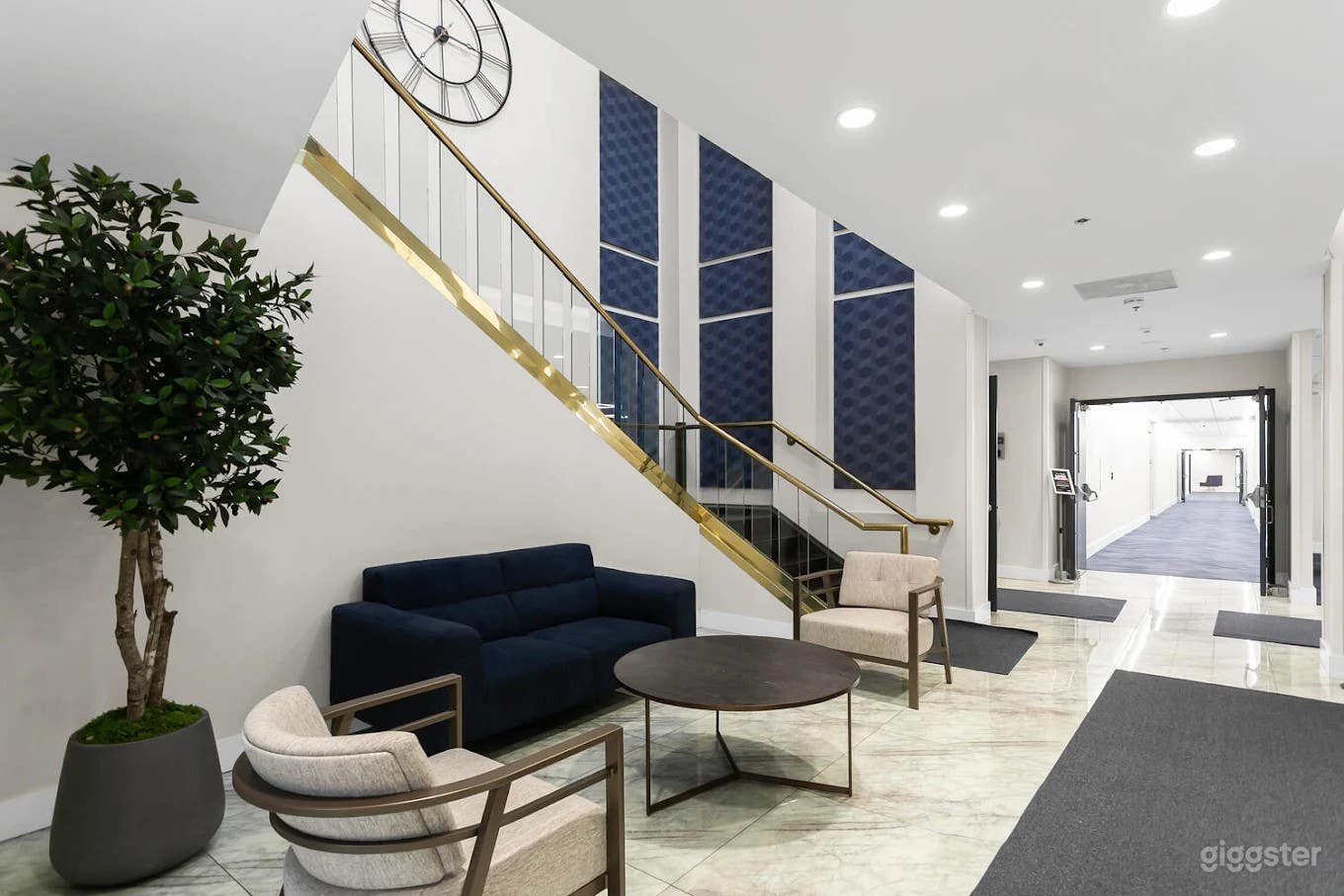 Modern & Professional Event Space in Tinton Photo 2