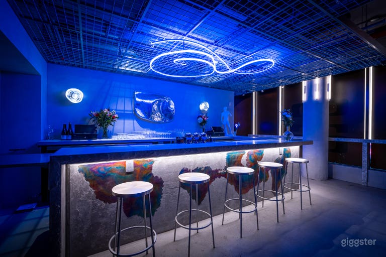  LES Immersive Art Gallery, Restaurant & Bar w/ Outdoor Space 
