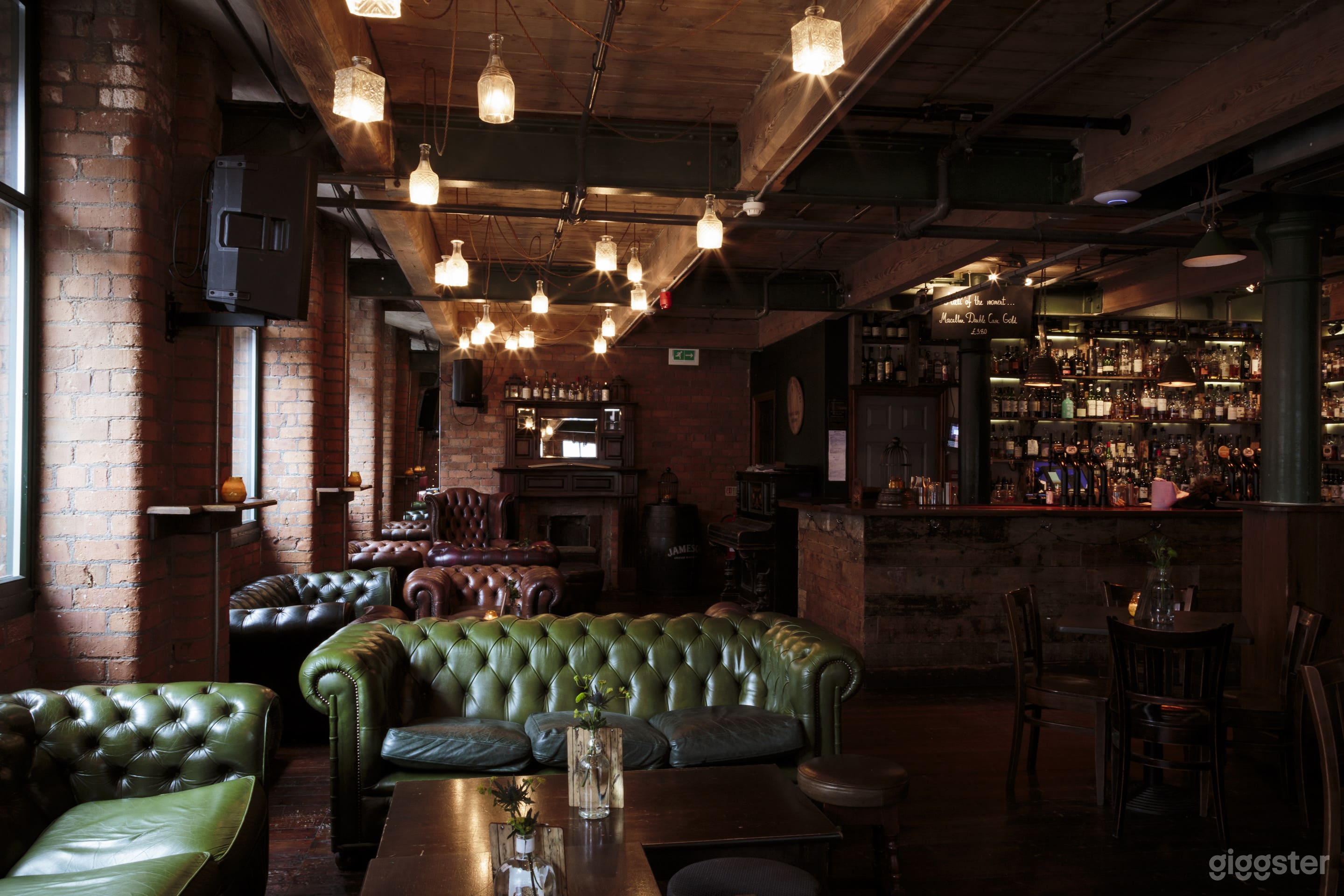 Cool Northern Quarter Bar Photo 3