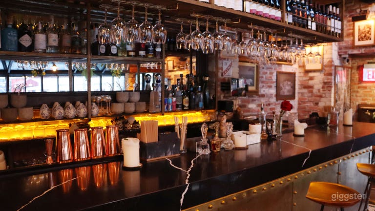  Authentic French Charm Restaurant (Whole Space) 