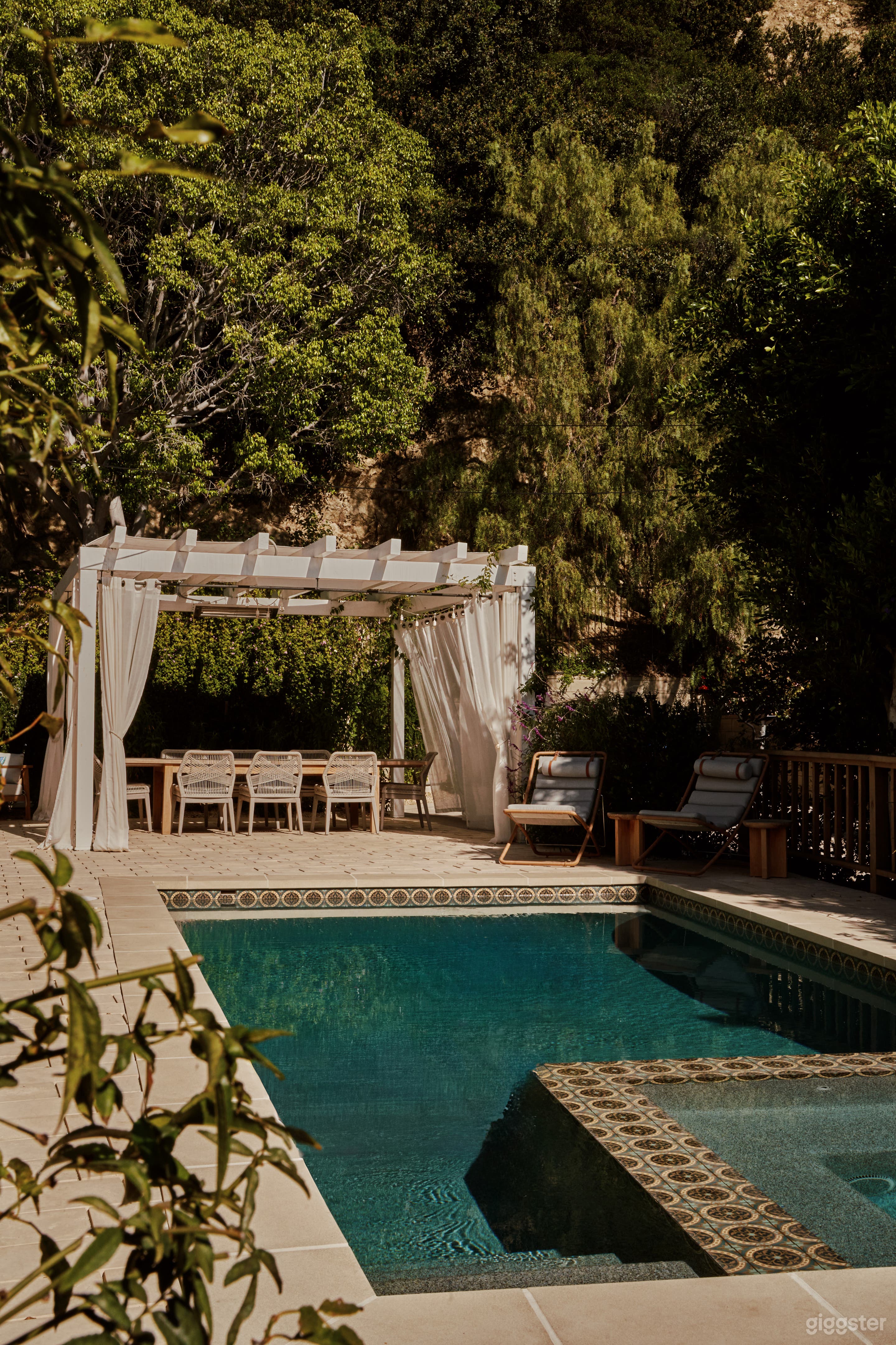 🌿Private Charming Hillside Oasis with Pool, Jacuzzi + Views Photo 4