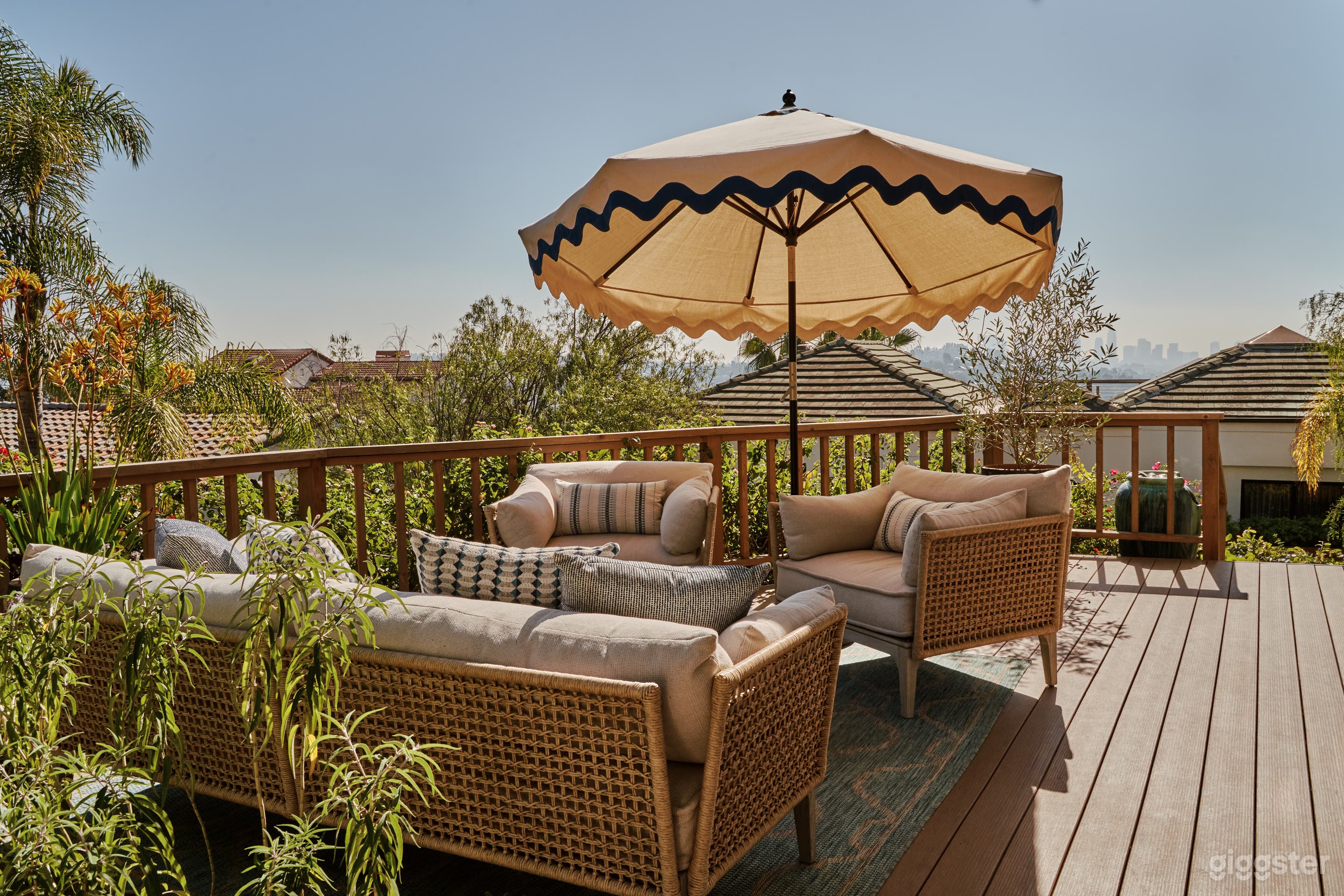 🌿Private Charming Hillside Oasis with Pool, Jacuzzi + Views Photo 3