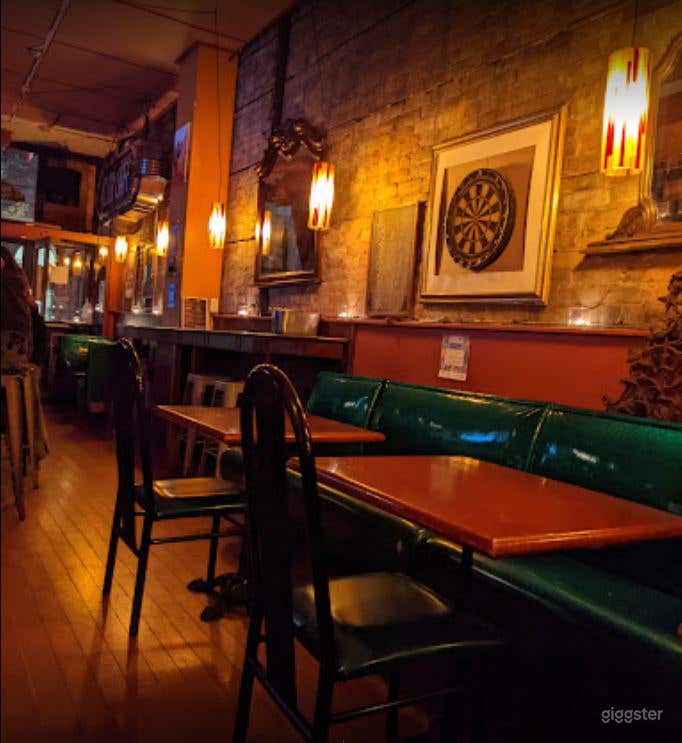  Bright and Brick-Lined Bistro/Restaurant in Toronto 
