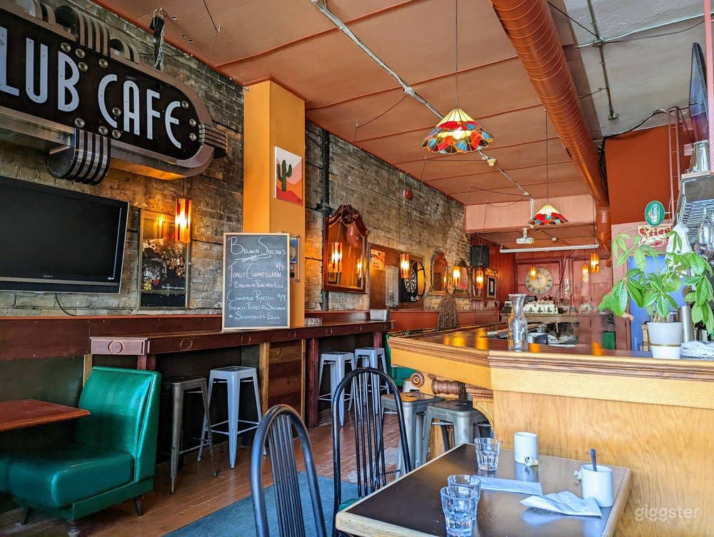 Bright and Brick-Lined Bistro/Restaurant in Toronto Photo 1