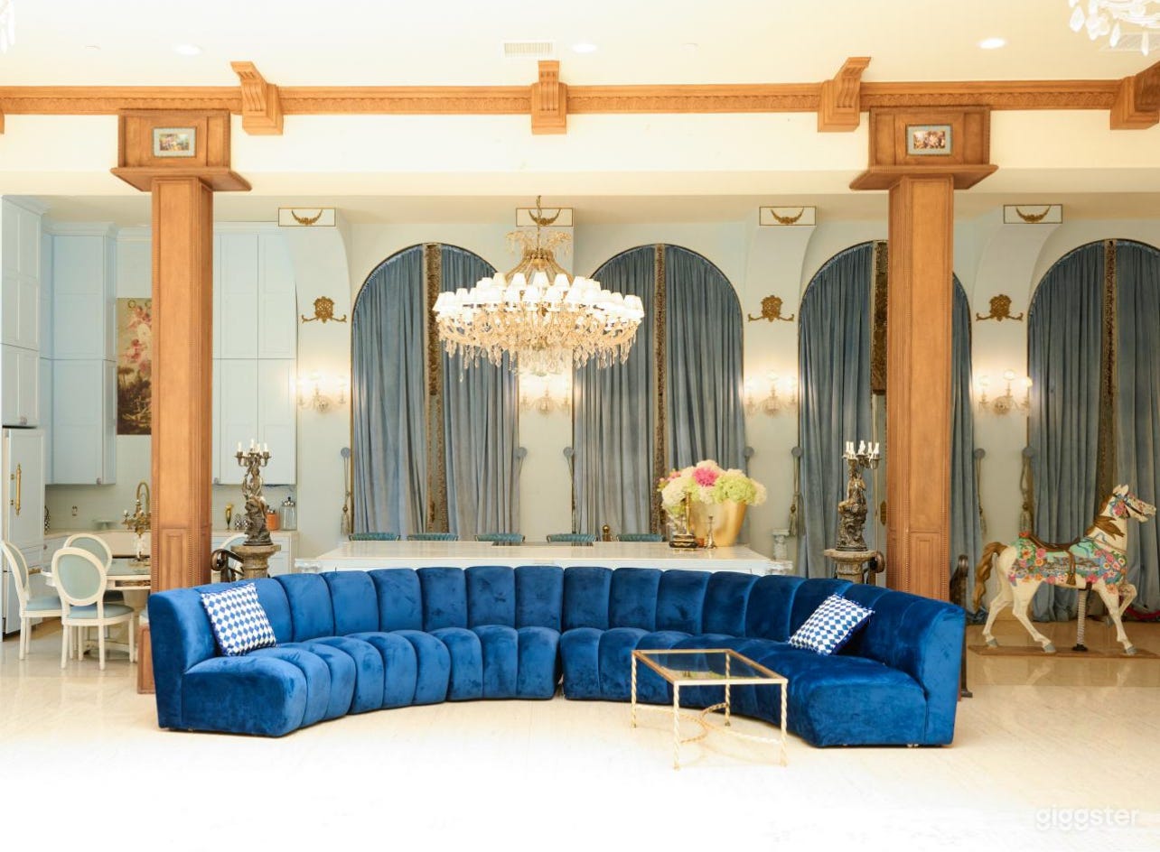 Sunset Estate Photo 3