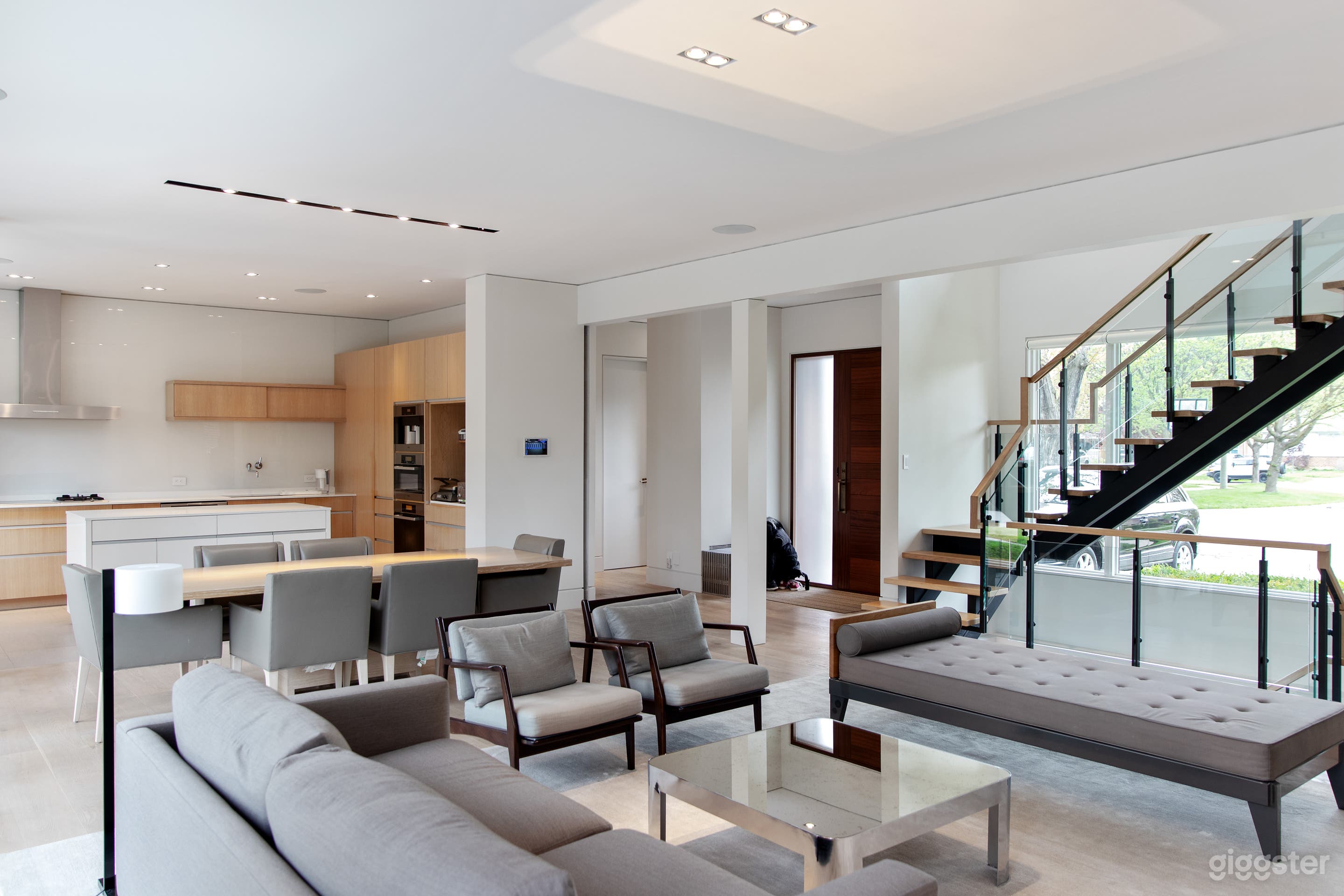 Modern House Photo 3